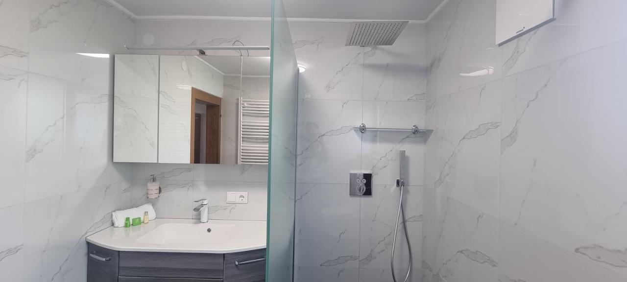 צל-אם-זי Bora Appartements 2 Mit 2 Schlafzimmer מראה חיצוני תמונה